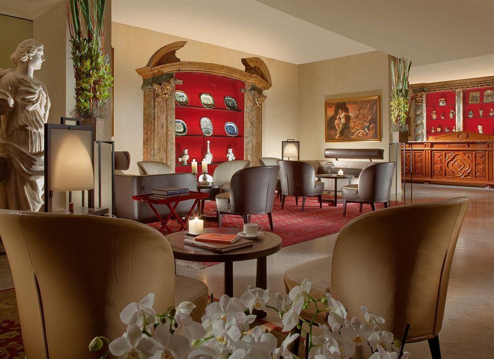 Bio Hotel Raphael - Relais & Chateaux Rome Bagian luar foto