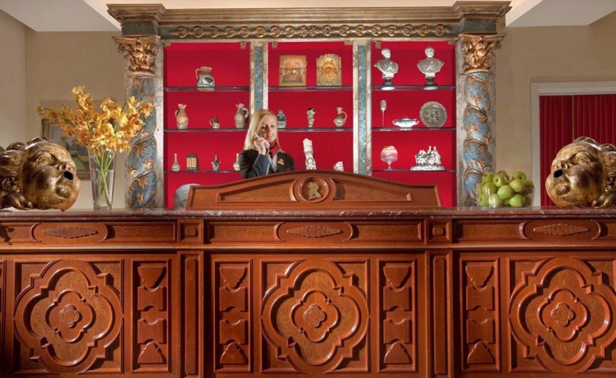 Bio Hotel Raphael - Relais & Chateaux Rome Bagian luar foto